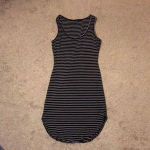 A short sleeve dress